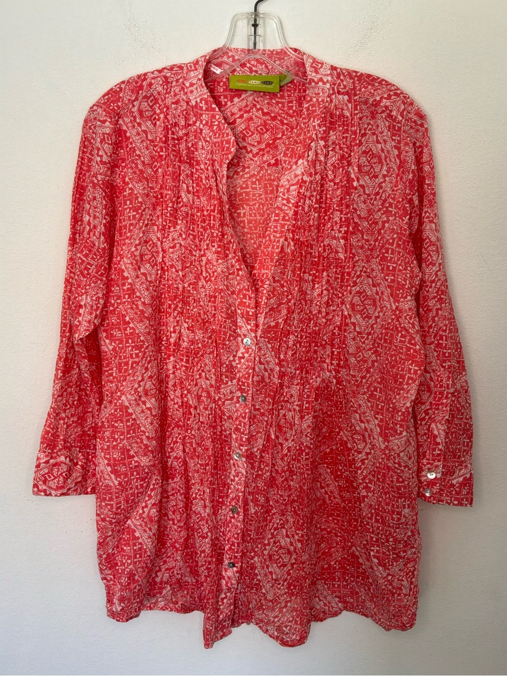 Rock Flower Paper Red White Geometric Print Button Front Tunic Top Size Medium
